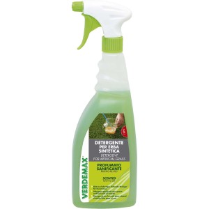 Detergente per erba sintetica, t.b.t. in flacone spray.