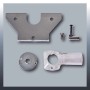 Set di accessori per fresatrice verticale Einhell TC-RO 1155 E: guida parallela, punta a compasso, boccola di copiatura e utensile.