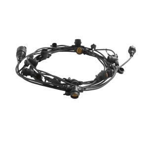 Portalampada nera t.b.t. con prese multiple e cavo su sfondo bianco.