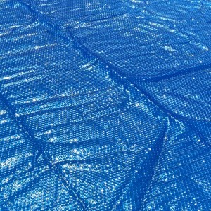 Copertura solare blu Summer Fun per piscine rotonde (Ø 350-360 cm) con struttura a bolle.
