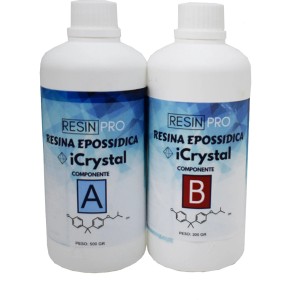 Due flaconi di t.b.t. resina epossidica iCrystal componente A e B.