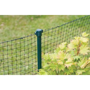 Rete in plastica nera con pali verdi, Categoria: Reti metalliche e plastiche.