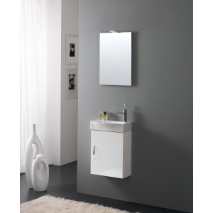 Set di mobili da bagno moderni bianchi con lavabo, mobile sottolavabo e specchio.