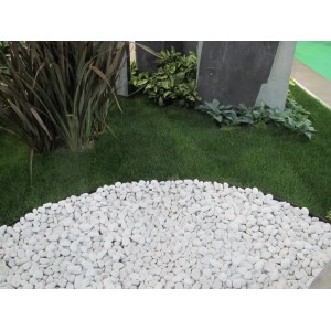 Ciottoli decorativi bianchi come bordura in giardino, Categoria: Ciottoli e granulati.