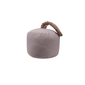 Fermaporta in tessuto grigio con maniglia in corda.