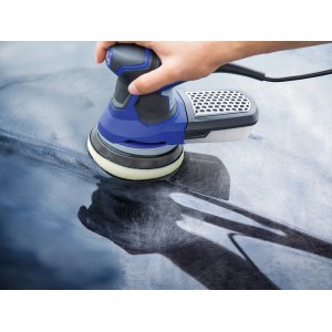 Tampone per lucidatura LUX Comfort Ø 125 mm in uso su una superficie scura.