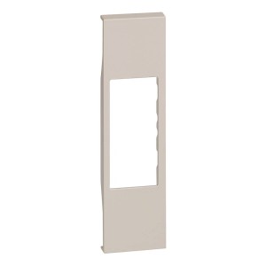 Placca t.b.t. beige per interruttori e prese.
