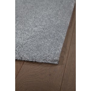 Dettaglio di un tappeto a pelo corto grigio della categoria Tappeti pelo corto.