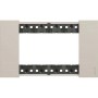 Placca t.b.t. per interruttori e prese, colore beige.