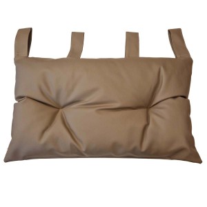 Copricuscino beige t.b.t. con passanti per il fissaggio.