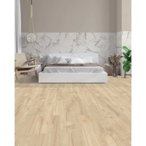 Gres porcellanato opaco effetto legno, 60x20 cm, posato in camera da letto.