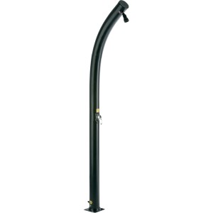 Doccia solare Gre in PVC nero da 25 l con design curvo e miscelatore monocomando per giardino o piscina.