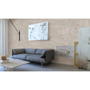 Rivestimento murale beige t.b.t. in soggiorno con divano e arte.