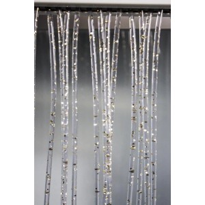 Tenda per porta trasparente con glitter.