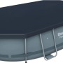 Copertura per piscina Bestway in PVC nero, per piscina ovale (427x250cm). Protegge dallo sporco.