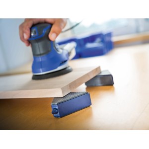 LUX Supporti antiscivolo Comfort, set da 2, sotto il pezzo durante la levigatura con levigatrice.