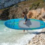 Bestway SUP Board Aqua Journey, stand-up paddleboard blu e verde con maniglia sulla spiaggia.