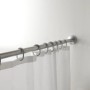 Asta per tenda doccia con anelli, parte degli accessori per docce.