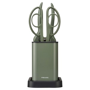Set di forbici Fiskars verdi con supporto per lavori di taglio.