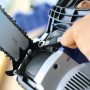 Chiave a cricchetto LUX Comfort 8 mm in uso su una motosega.