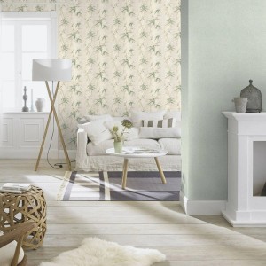 Soggiorno con carta da parati in tessuto non tessuto Rasch Tapetenwechsel II 507546, motivo bambù in crema e verde.