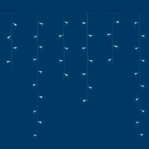 Catena luminosa t.b.t. per esterni, ideale per creare un'atmosfera festosa.