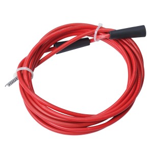 Spirale di pulizia scarichi rossa con manico nero.