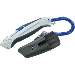 Cutter LUX con custodia e cavo a spirale blu. Coltello con corpo argentato e impugnatura morbida nera.