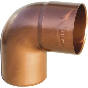 Raccordo a gomito in plastica marrone per grondaie e pluviali.
