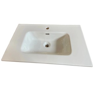 t.b.t. Lavabo singolo bianco, vista dall'alto.