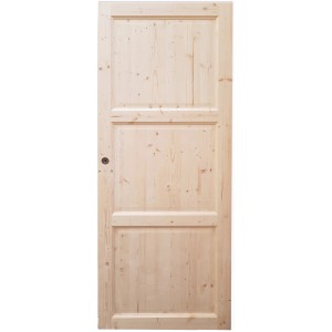 Porta interna in legno chiaro a tre pannelli.