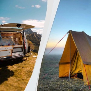 Scena di campeggio con furgone camperizzato e tenda su un prato.