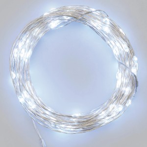 t.b.t. Catena luminosa per esterni con LED bianchi brillanti.