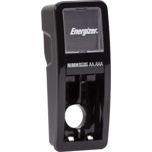 Mini caricabatterie Energizer con 2 batterie AA. Caricabatterie compatto per batterie AA/AAA NiMH.