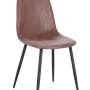 Sedia imbottita marrone con gambe in metallo nero.