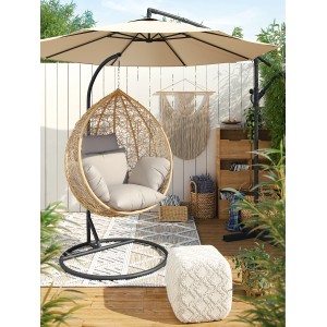 Sedia sospesa Shorea Nature con cuscini e struttura per giardino o patio.