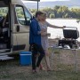 Campingaz Attitude 2go CV grill a gas durante il campeggio con coppia. Grill da tavolo compatto con bruciatore Blue Flame.