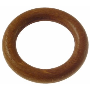 Anello in legno marrone per bastone per tende.