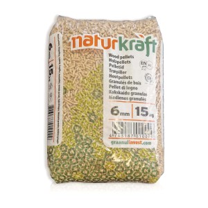 Sacco di pellet di legno Naturkraft 15kg per riscaldamento a pellet e stufe.