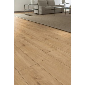 Laminato LAM.Poseid WR BreitTahiti Oak, effetto legno, posato in soggiorno.