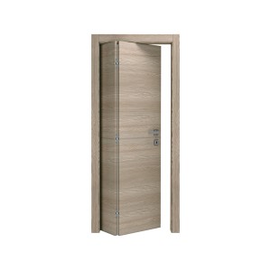 Porta per interni t.b.t. con decoro in legno chiaro e set maniglia color argento.