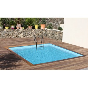 Piscina quadrata Gre in vero legno City (225x225x68 cm) con scaletta su terrazza in legno.
