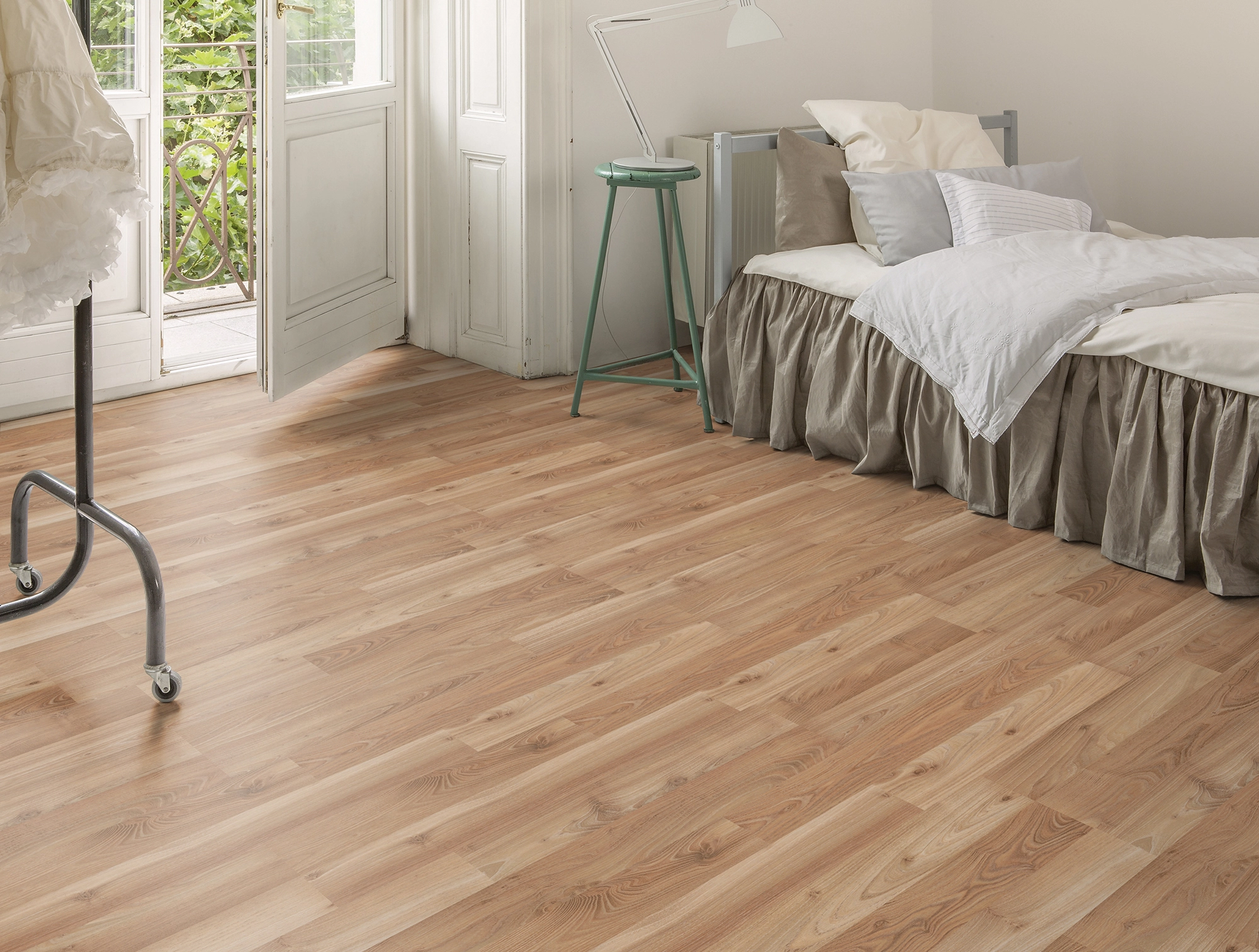 Pavimento in laminato Comfort Royal Elm 2135m² sp 7 mm