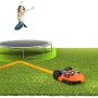 Worx Landroid con modulo Off Limits evita il trampolino, donna che salta. Accessori per tosaerba.