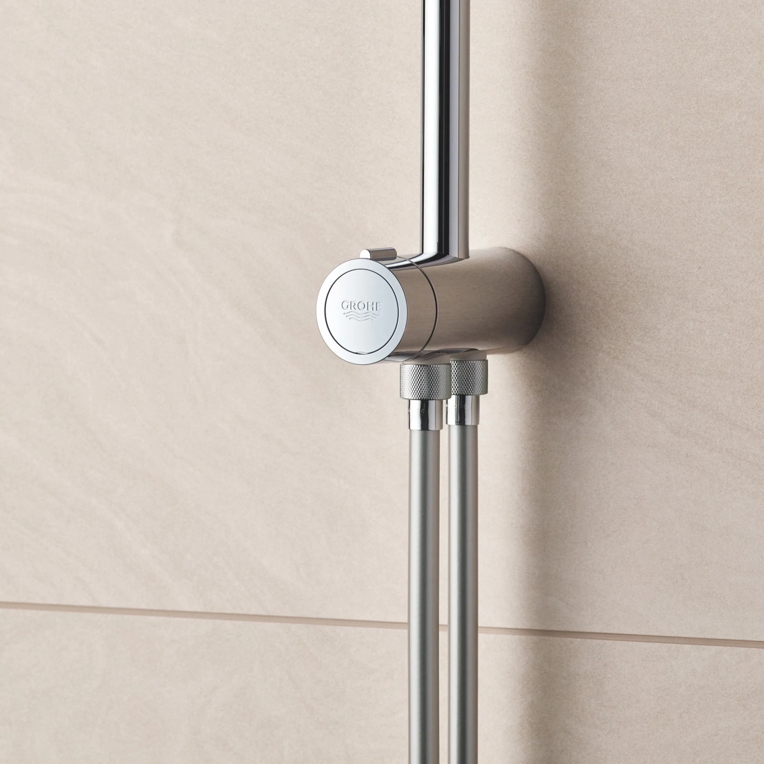 Dettaglio: Set doccia Grohe QuickFix Vitalio Start 250 Cube con deviatore.