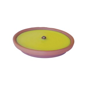 Candela antizanzare t.b.t. in ciotola di terracotta con cera gialla.