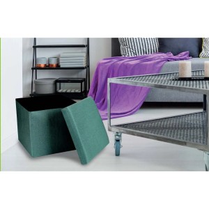 Pouf verde con coperchio rimovibile, ideale come sgabello o contenitore.