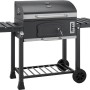 Barbecue a carbone Jamestown Jaxon XL con griglia modulare e tavolini laterali.