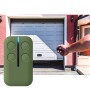 Telecomando verde t.b.t. per automazione porte garage con quattro pulsanti.