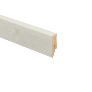 Battiscopa t.b.t., decoro legno chiaro.